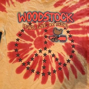 Vintage woodstock 90s t shirt small